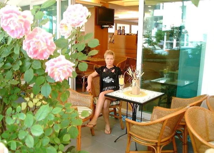 Kadett Отель Римини